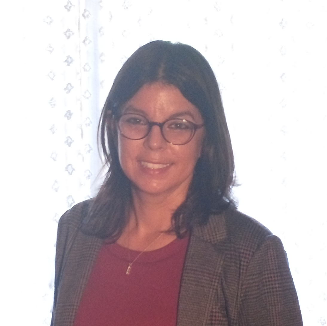 Medium Adriana