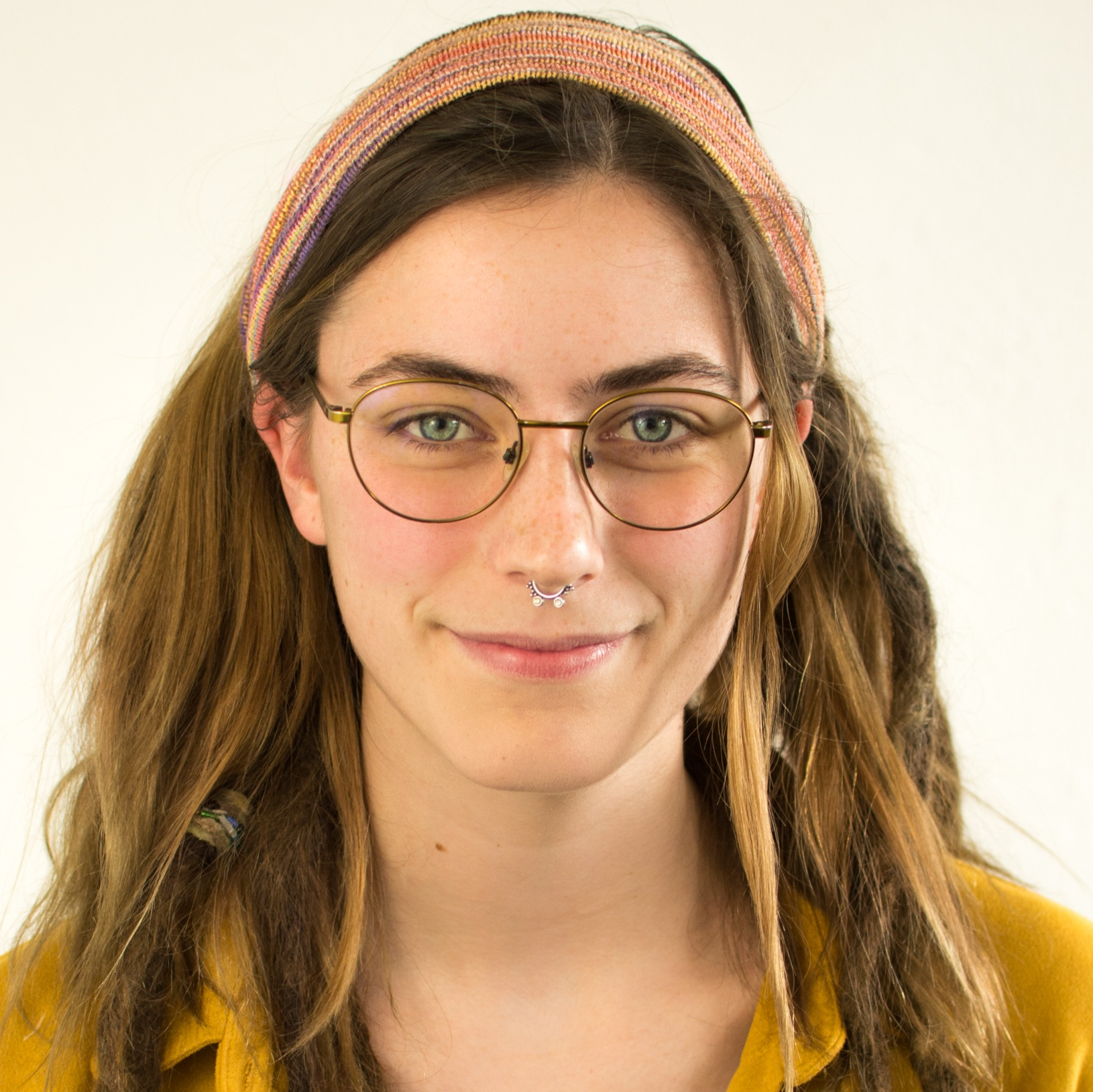 Medium Niesjen