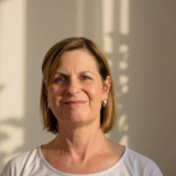 Medium Mieke